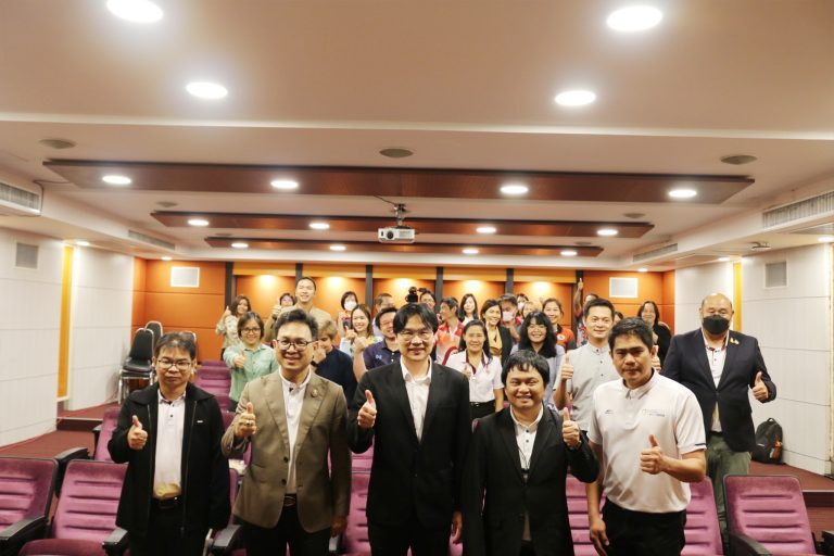 สวพ. มทร.อีสาน จัดกิจกรรม Research Forumบรรยายในหัวข้อ “Born to be Professor”